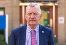 CCL outlines challenges amid supply issues for concrete roof tiles John Newcomb, chief executive officer of the BMF