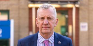 CCL outlines challenges amid supply issues for concrete roof tiles John Newcomb, chief executive officer of the BMF