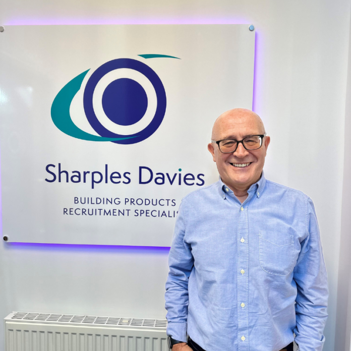 Graham Wroe has been hired as a freelance recruitment consultant at Sharples Davies.