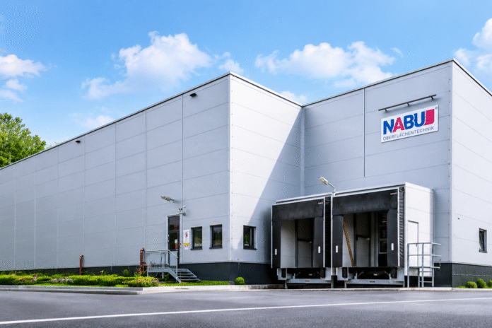 QUKI378_nabu-oberflaechentechnik-headquarters-building-loading-bays Qualicoat NABU