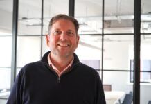 InstaGroup highlights the benefits of plug-in solar panels plug-in solar